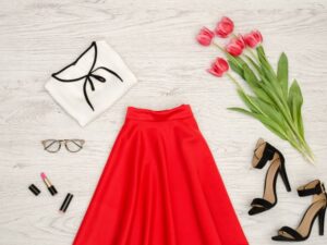 A Nostalgic Dive into ’90s Fashion: Trends That Defined an Era